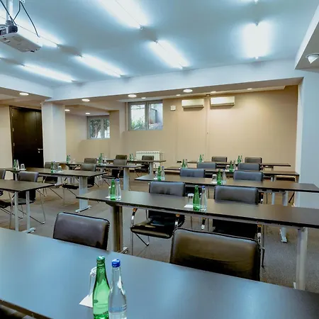 Hotel Nobel Gallery 4*