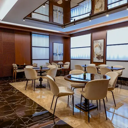 Nobel Gallery 4*