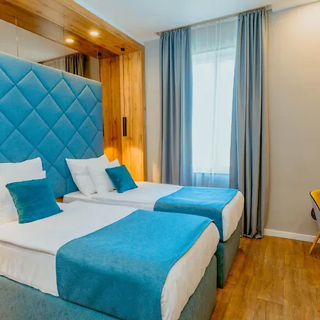 Hotel Nobel Gallery 4*