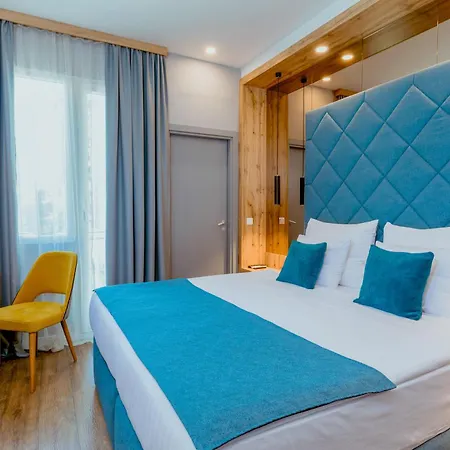 Hotel Nobel Gallery 4*